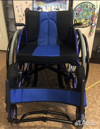 Инвалидная коляска новая
