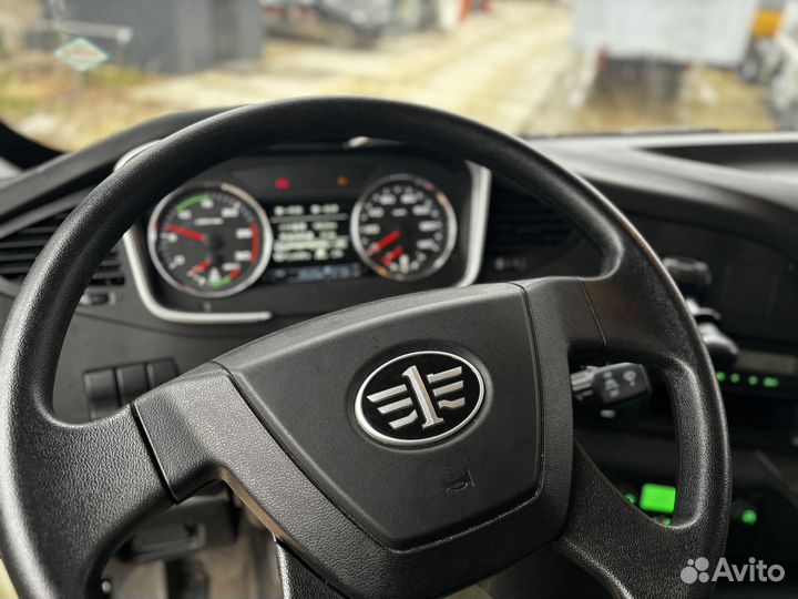 Самосвал 20 м³ FAW J6P CA3250, 2024