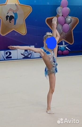 Костюм для художественной гимнастики 110