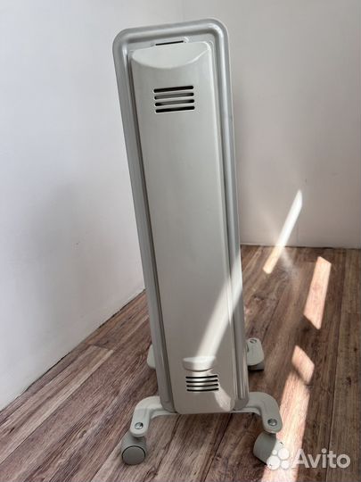 Обогреватель масляный 5секций delonghi