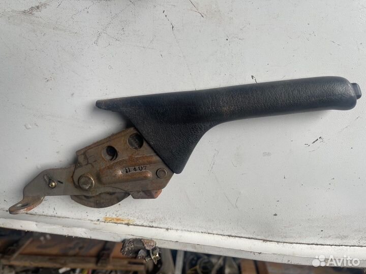 Ручник mazda 323 bj