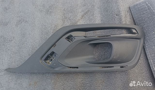 Peugeot 408 рестайлинг накладка птф левая