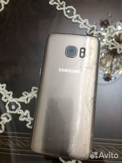 Samsung Galaxy S7 edge