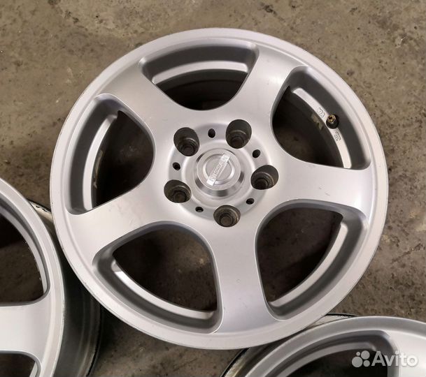 Оригинальные диски Nissan R15 5*114.3 Б/П по РФ