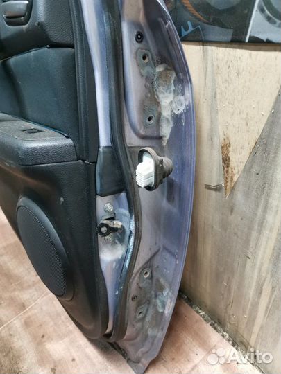 Дверь боковая задняя левая Mazda 6 GH 2.0 LF 2009
