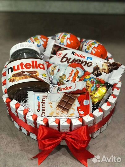Подарки киндер сюрприз букеты (торты,сладости)