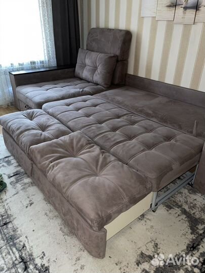 Диван угловой