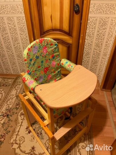 Стульчик трансформер 2 в 1 для кормления и занятий