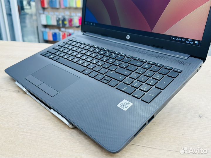 Новенький HP Intel Core i3-1005G/ 4 RAM/ 256Ssd