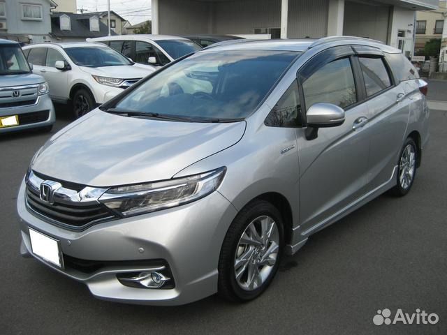 Авито владивосток. Honda Shuttle 2015. Шатл Хонда Хонда шаттл 2015. ГУ Honda Shuttle 2015 z. Хонда Шатл перламутр.