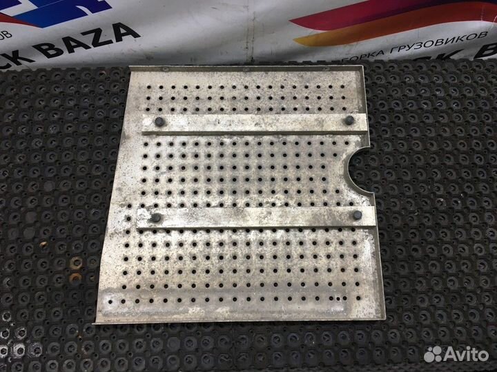 Трап над глушителем Daf XF105