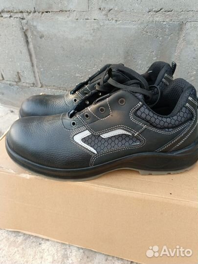 Ботинки рабочие мужские 45 р новые