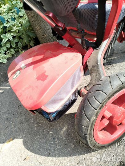 Детский велосипед с ручкой