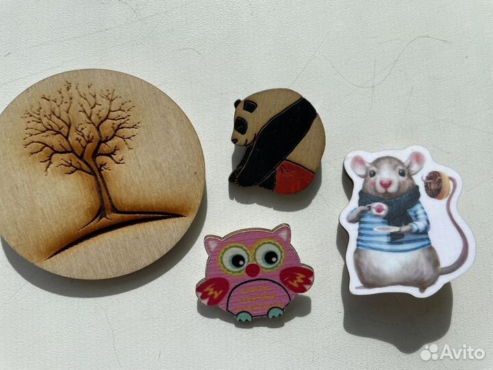 Значки в ассортименте