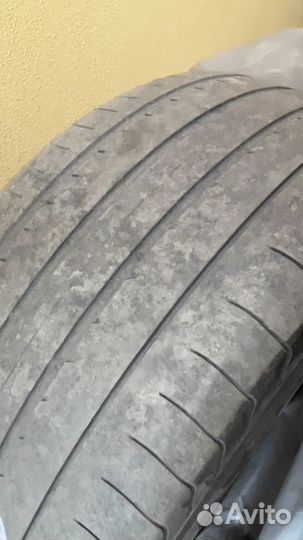 Yokohama Advan Sport V105 295/40 R21