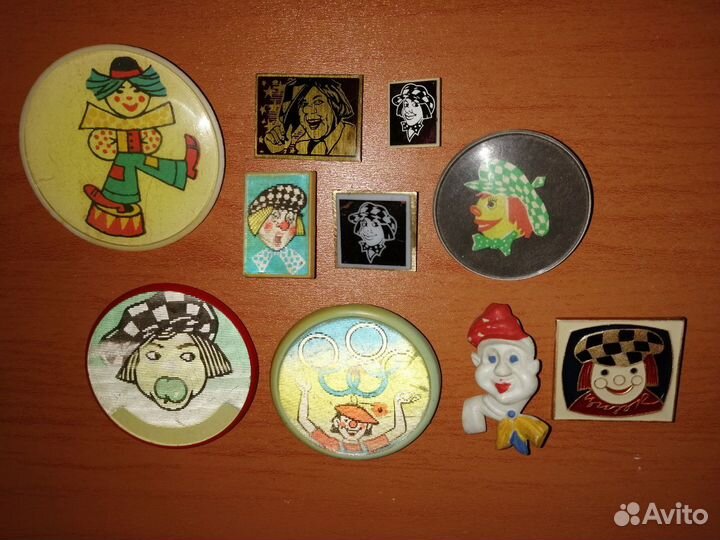 Значки Цирк