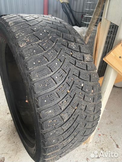 Michelin X-Ice North 2 23.5/4.5 R17