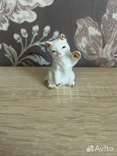 Кошка керамическая