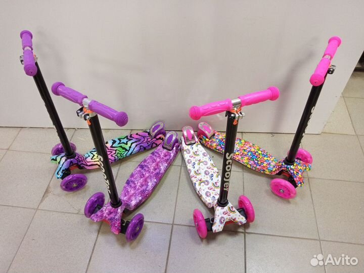 Самокат трехколесный детский с рисунком