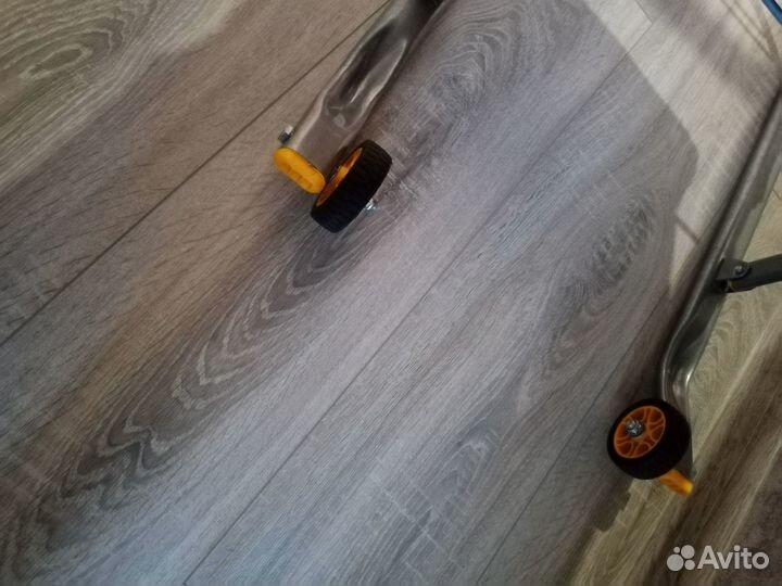 Детские санки с колесами