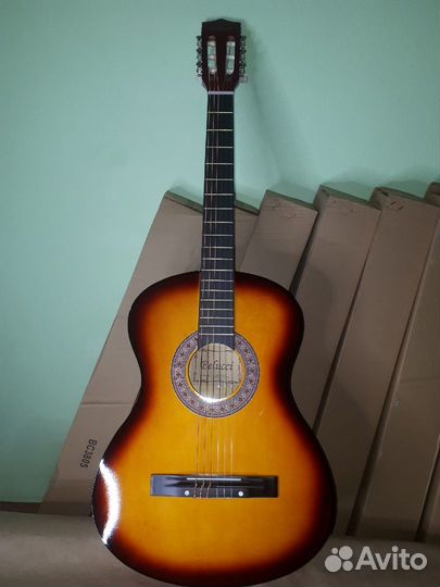 Гитара классика цвет санберст. Новая