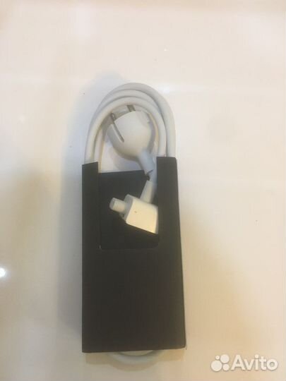 Блок питания для iPhone