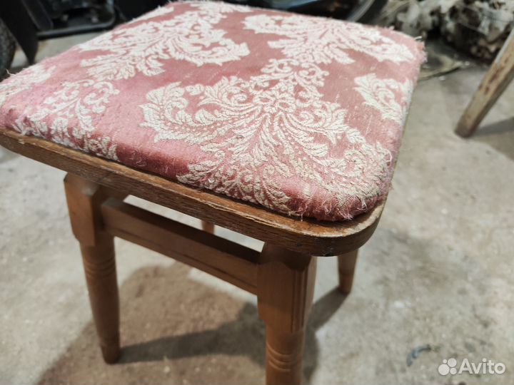 Табуретка деревянная СССР
