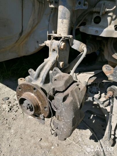 Суппорт Renault Megan III