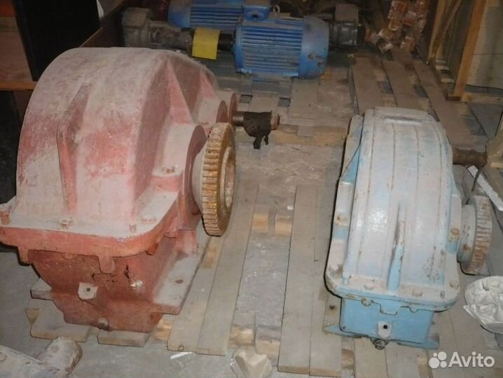 Редуктор Цилиндрическиий 2Ч (8 SB)