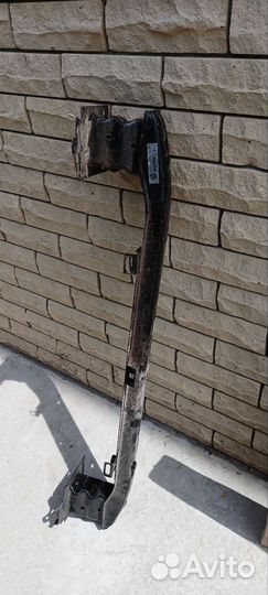 Усилитель переднего бампера Ситроен C3