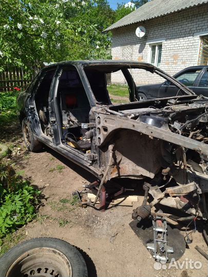 Генератор от ауди 100,с4