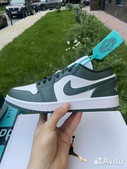 Jordan Air Jordan 1 Low Green Оригинал