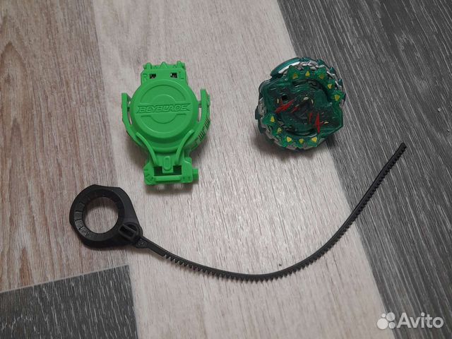 Боевой волчок beyblade