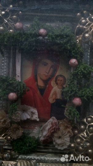 Икона старинная 18 - 19 веков. Икона Божией Матери