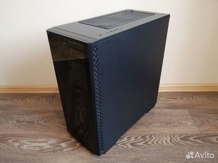 Корпус ATX / microATX