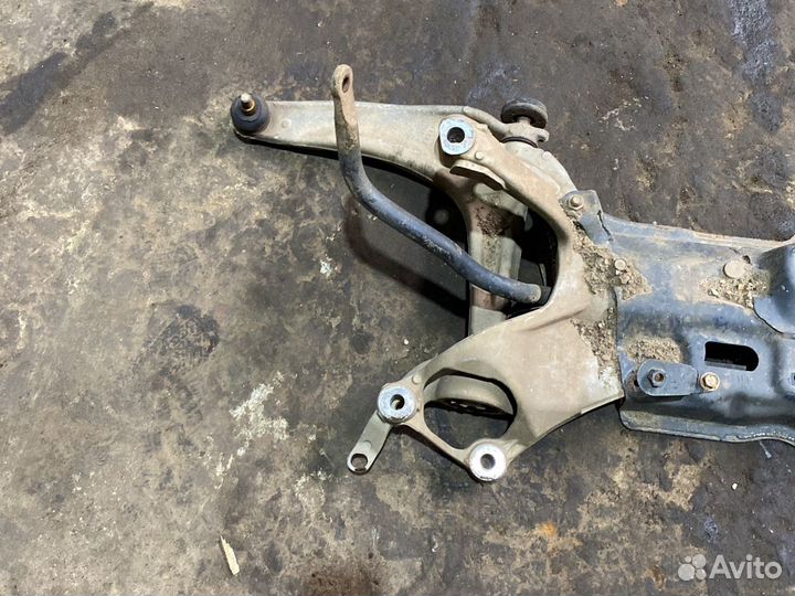 Honda civic 5D балка под двигатель подрамник