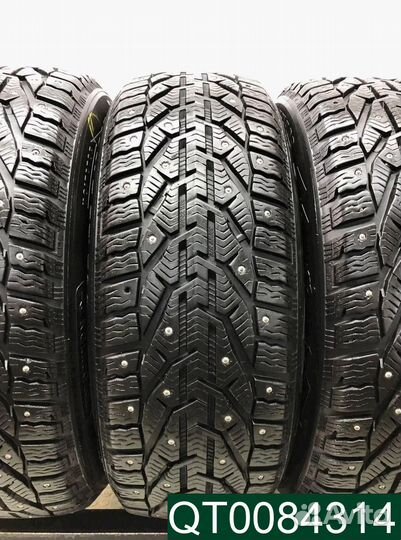 Kormoran Stud 2 205/55 R16 96P
