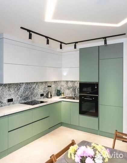 Кухня угловая