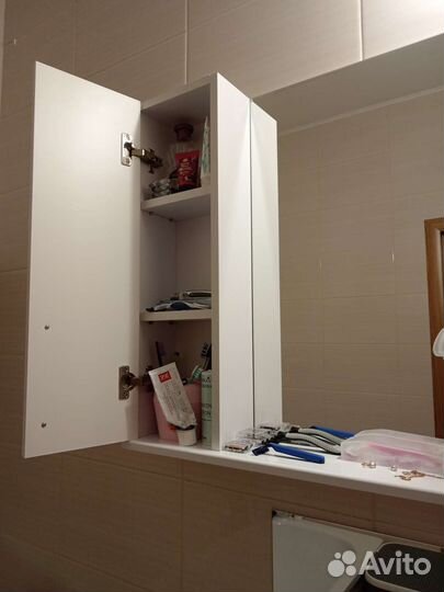 Зеркало шкаф в ванную комнату