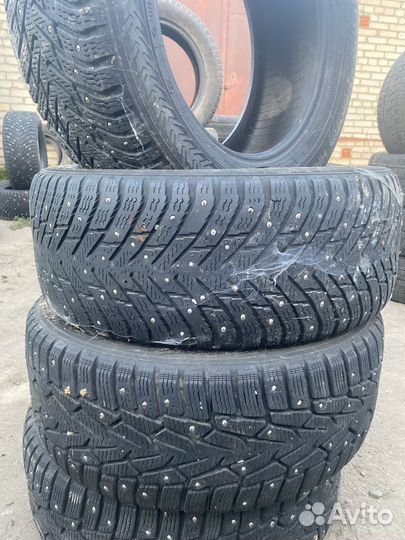 Nokian Tyres Hakkapeliitta 8 225/55 R16