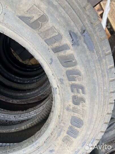 Грузовые шины б/у Bridgestone 235/75/R17.5
