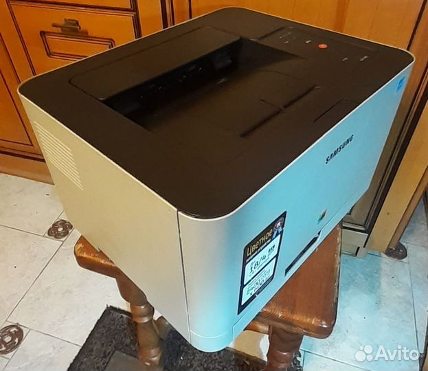 Цветной лазерный принтер Samsung clp-365
