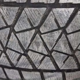 Bridgestone Blizzak Ice 265/50 R19