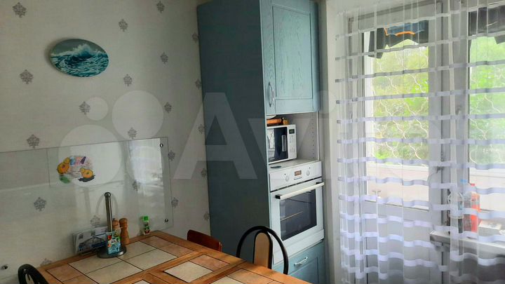 4-к. квартира, 94,4 м², 1/9 эт.