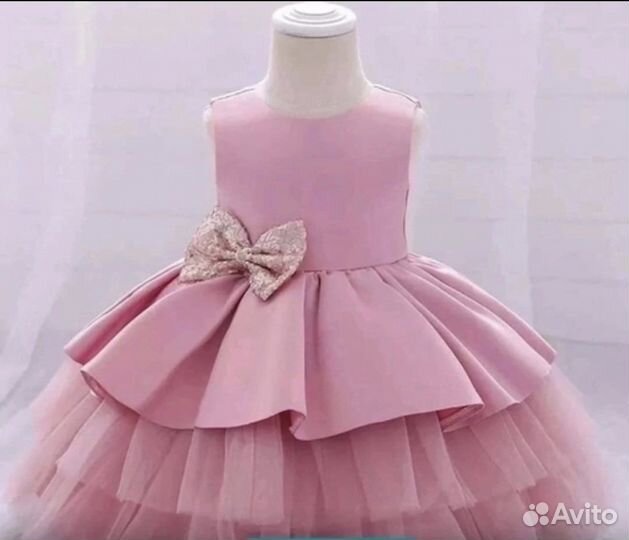 Платье для девочки новое