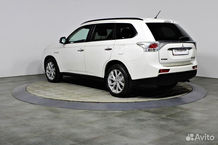 Mitsubishi Outlander 2.4 CVT, 2013, 113 153 км