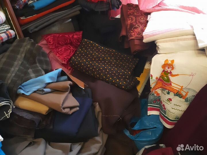 Ткани СССР лен.шерсть.шёлк Н. Бязь. Плюш