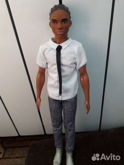 Кукла Кен fashionistas