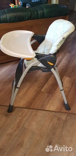 Стульчик для кормления chicco