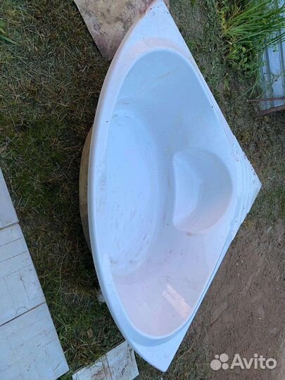 Ванна акриловая бу 149*149